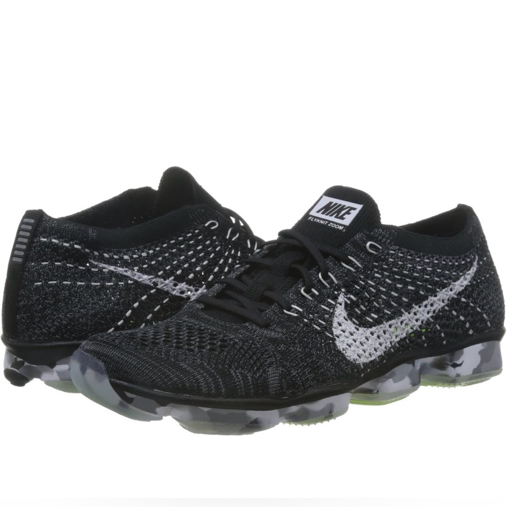 Nike Flyknit Zoom Grey Running Sneakers Women’s Size 10.5